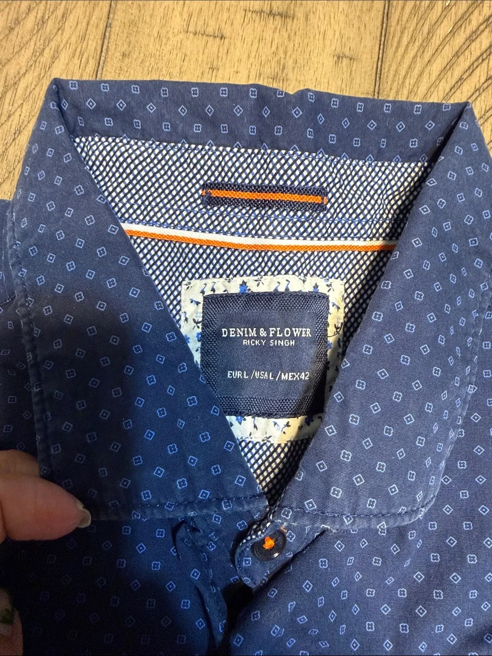 Denim & Flower Navy Short-Sleeve Button-Down with Micro Dot Print - Picture 2 of 6